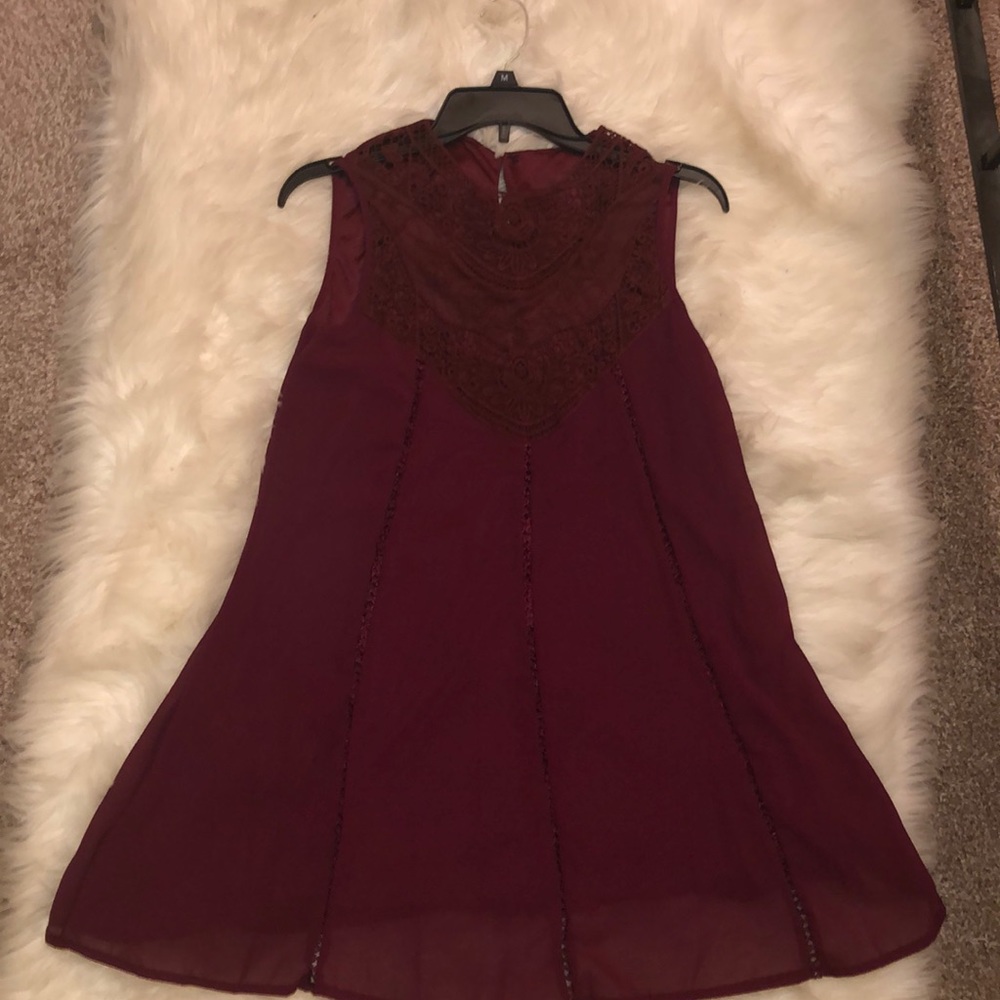 Wine red/burgundy dress. Lace top to neckline. XL